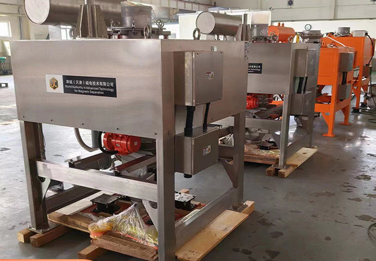 Suchy separator magnetyczny do materiału katodowego baterii litowej